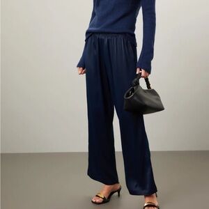 DONNI Satiny Simple Pants Navy Sz M